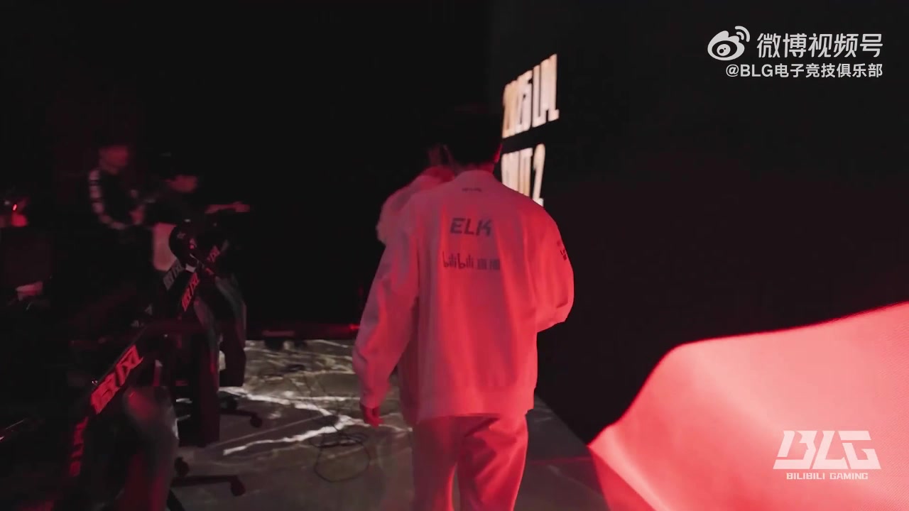 原来是你！ELK赛后采访故意说骚话 更是指导Bin赛后发博